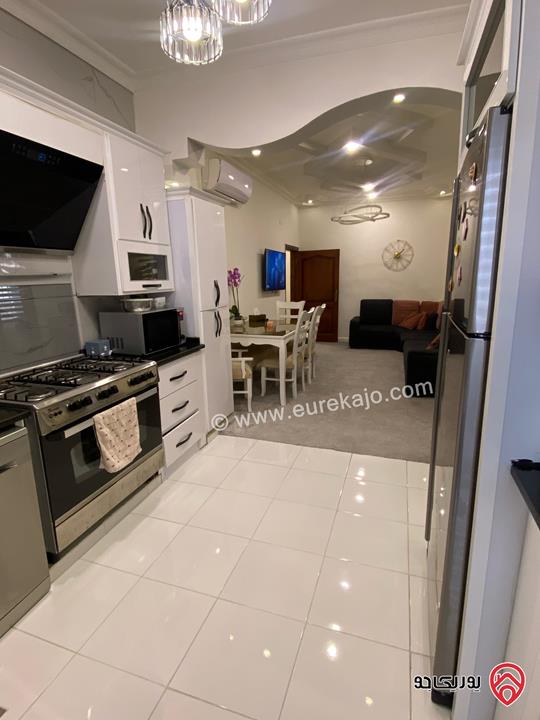 شقة طابق أول مساحة 125م للبيع في اربد - الحي الشرقي (خلف نادي الضباط) 