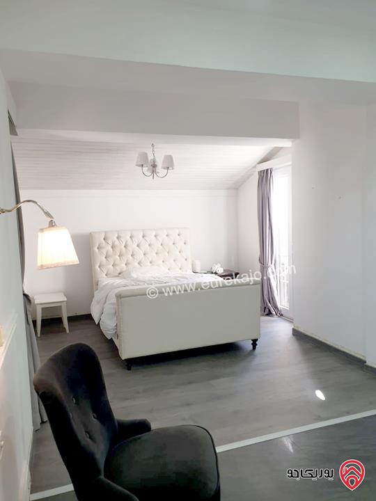 شقة أرضية مفروشة دوبلكس مساحة 250م مع مسبح للايجار في عمان - عبدون