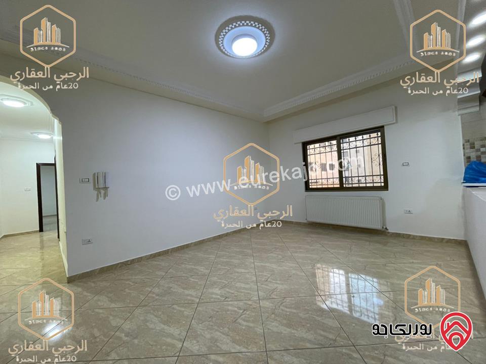 شقة فارغة أرضية مساحة 200م للايجار في عمان - الرابية