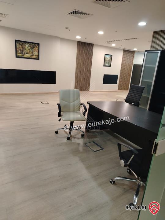 مكتب تجاري مفروش مساحة 400م طابق رابع للايجار في عمان - الدوار الخامس