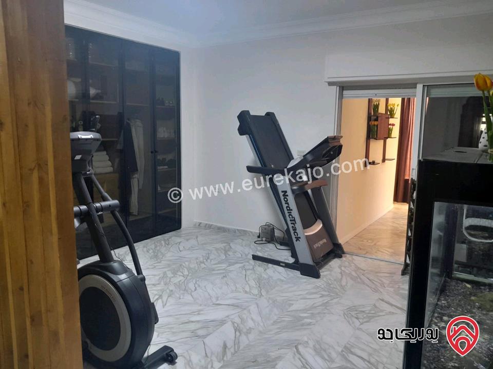 شقة أرضية مساحة 184م داخلي و 22م خارجي للبيع في عمان - السابع شارع المدينة المنورة