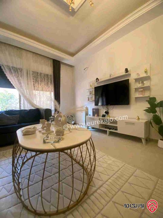 شقة طابق ارضي مساحة 135م للبيع في عمان - أم السماق 