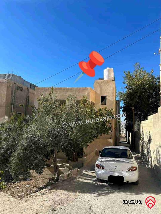 بيت طابقين على أرض 209م للبيع في عمان - ماركا الجنوبية 