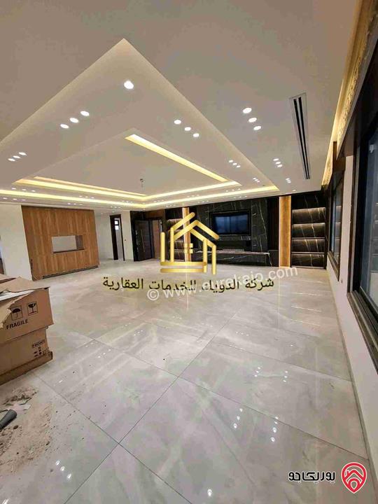 شقة دوبلكس فاخرة مساحة 400م للايجار في عمان - منطقة ام اذينة 