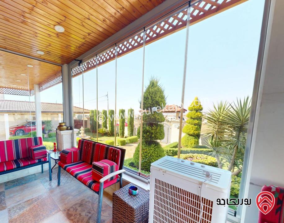 فيلا مساحة 519م على أرض 959م للبيع في السلط - السرو بعد دوار الكمالية 4 كم قرب إسكان الجمارك