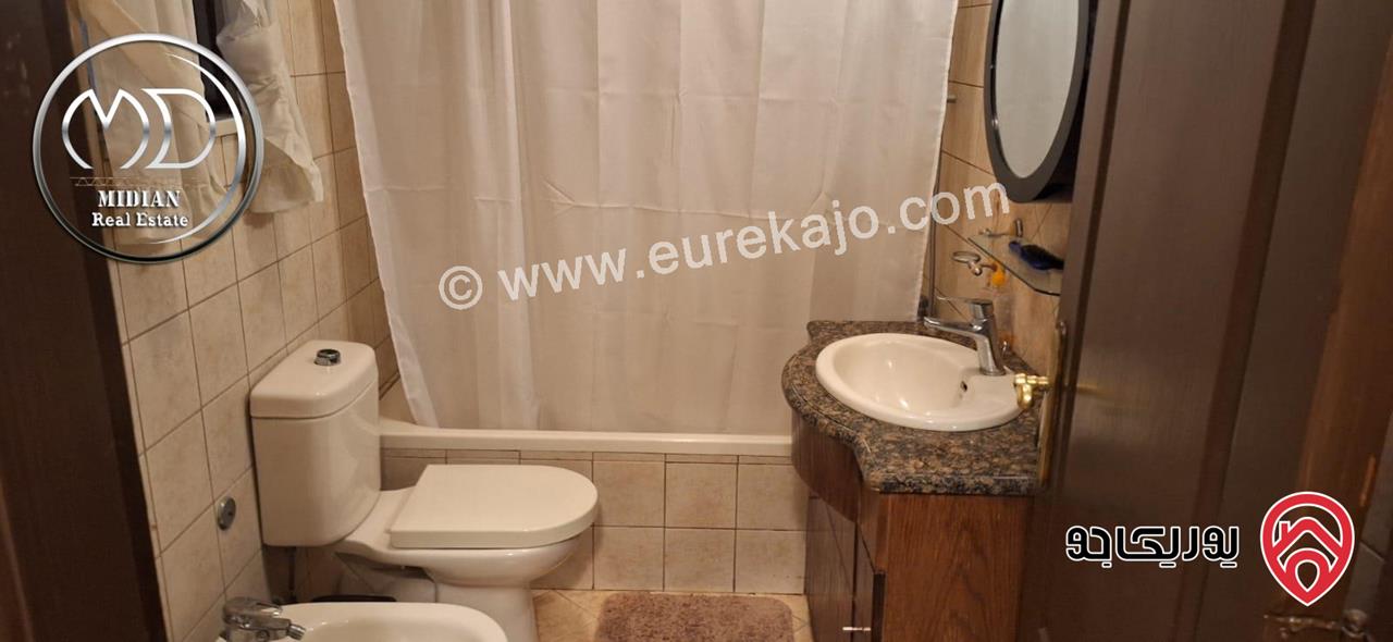 شقة ارضية دوبلكس للبيع في عمان - خلدا مساحة 260م مع ترس و حديقة 200م تشطيبات سوبر ديلوكس بسعر مميز جداً