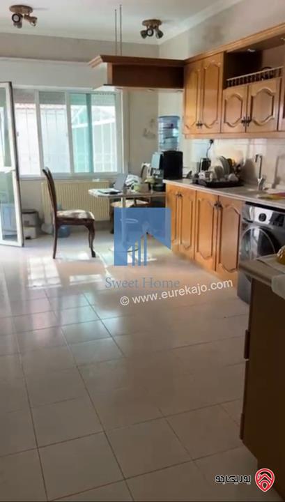 شقة أرضية مميزة للبيع في عمان - أم أذينة خلف رواد الخير 190م مع حديقة وترسات 150م بسعر مغري