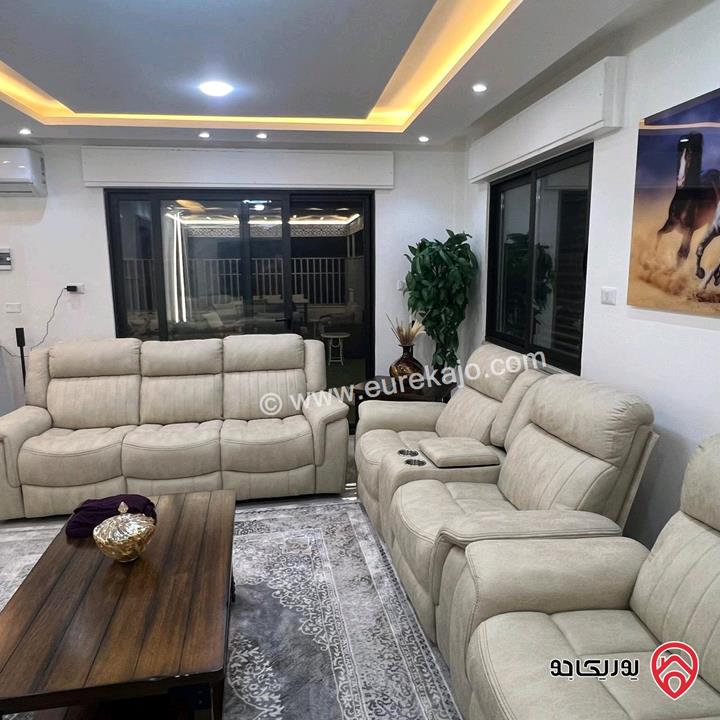 شقة طابق ثالث دوبلكس مساحة 225م للبيع في عمان - الجبيهة حي المنصور