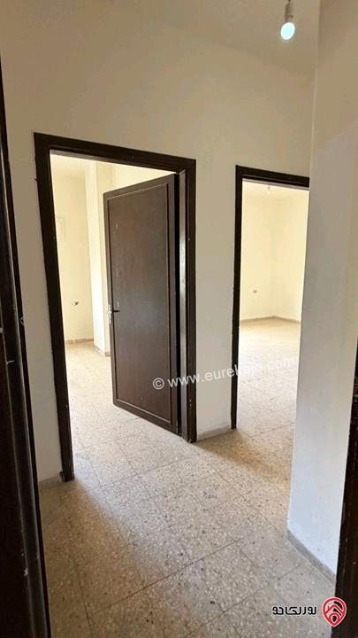 شقة فارغة مساحة 100م طابق ثاني للايجار في عمان - المدينة الرياضية
