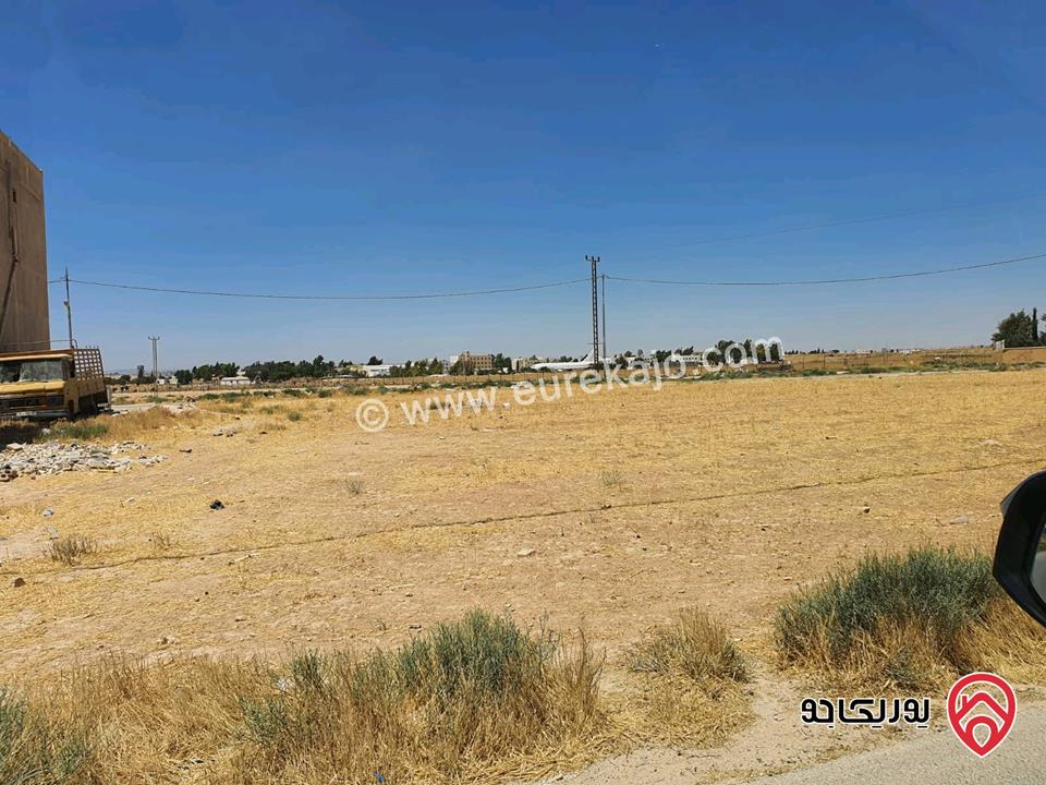 ارض صناعي للبيع في عمان- الجيزه خلف بلديه الجيزه حوض الحجره مساحة 380م