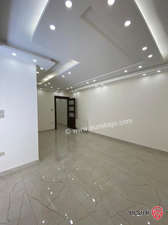 شقق سوبر ديلوكس مساحة 165م للبيع في طريق المطار