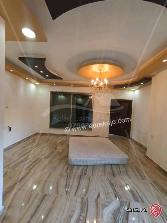 شقة فارغة أرضية مساحة 160م مع ترس 50م ومدخل خاص للايجار في عمان - ام السماق