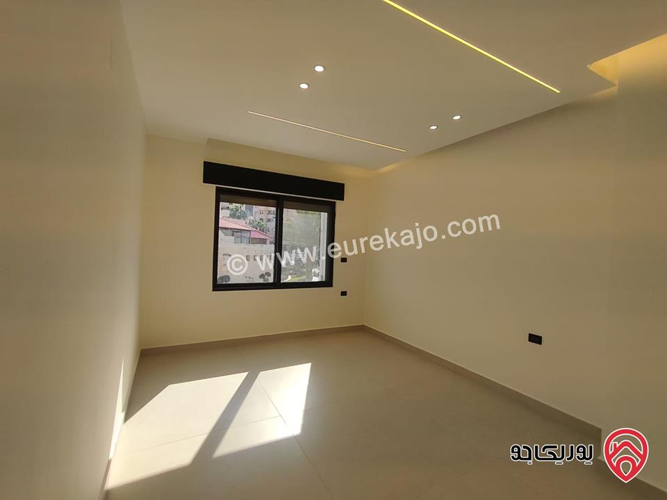 شقق حديثة مساحات 230/235 متر للبيع في عمان - دير غبار حي الديار 