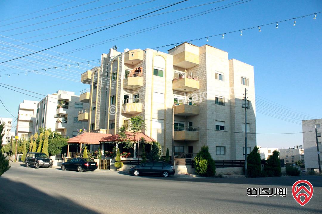 شقة مساحة 200م طابق ثالث للبيع في عمان - مرج الحمام