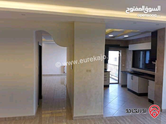 شقة سوبر ديلوكس طابق ثاني 150م للإيجار في عمان - ضاحية النخيل 