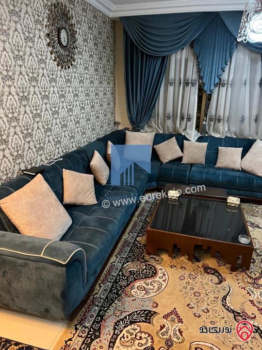 شقة أرضية مفروشة فاخرة للبيع في الرابية - قرب الديز إن 170م مع ترسات 120م بسعر مغري