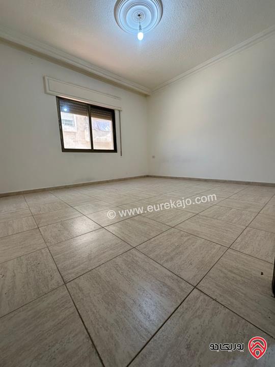 شقة طابق ثاني مساحة 191م للايجار في عمان - خلدا