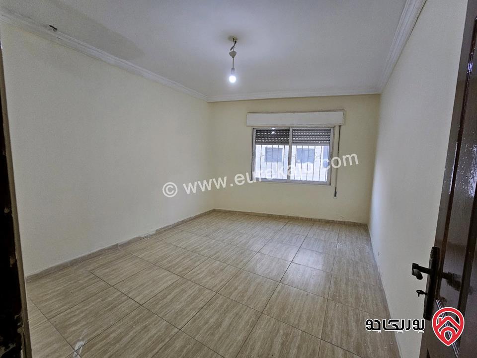 شقة مساحة 137م طابق ثالث للبيع في عمان - طبربور ابو عليا