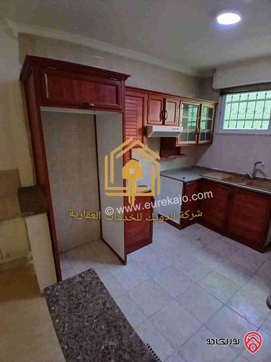 شقة فارغة مساحة 120م للإيجار في عمان - الدوار السابع 