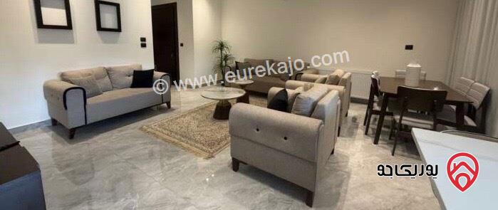 شقة مفروشة طابق أول مساحة 160م للايجار السنوي في عمان - دير غبار 