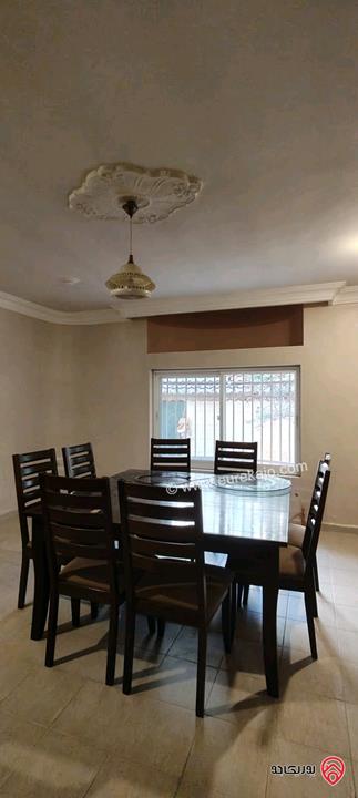 فيلا فاخرة مساحة 510م على أرض 550م للبيع في عمان - ناعور خلف كازية السلام بسعر مغري جدا 