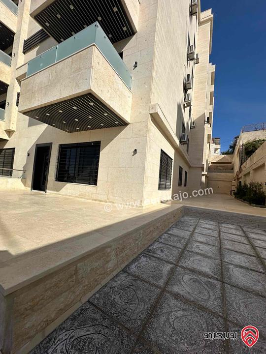 شقة مميزة ارضية مساحة 250م داخلي مع حديقة 250م للبيع في عمان - ضاحية النخيل 