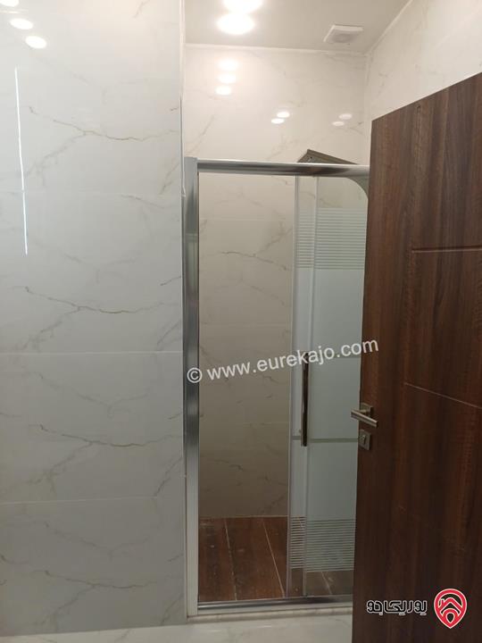 شقة مميزة سوبر ديلوكس طابق ثالث مع روف بناء جديد مساحة 196م للبيع في عمان - المقابلين