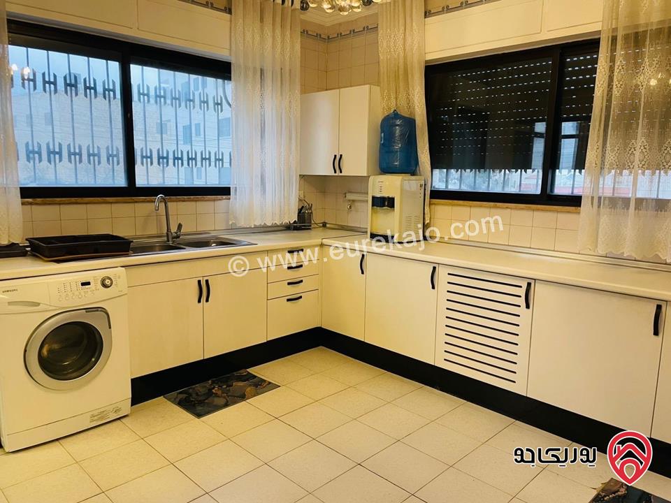 شقة مفروشة طابق اول من فيلا مساحة 150م للايجار مفروشة في عمان - الجبيهة 