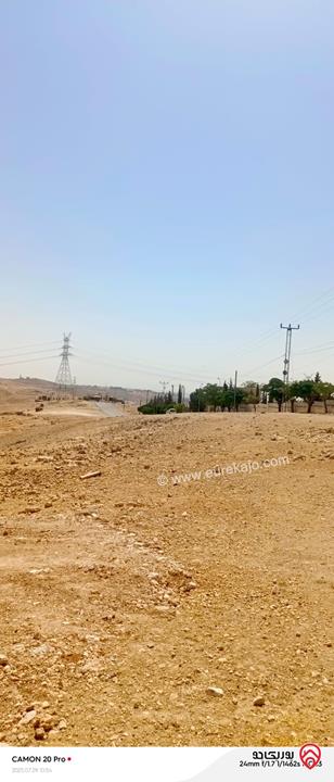 أرض مساحة 750م للبيع في عمان - شفا بدران – قرب ترخيص شمال عمّان على شارع العشرين مباشرة