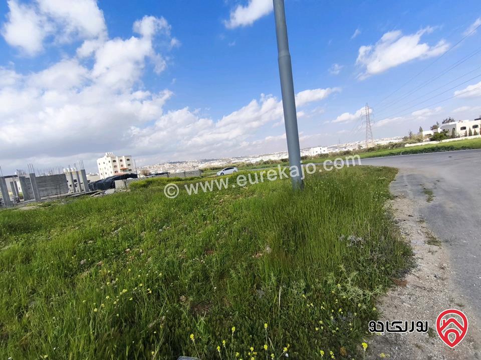 ارض سكنية على شارعين مساحة 506م للبيع في عمان - الجويدة