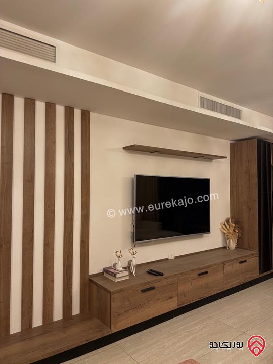 شقة بإطلالة بانورامية مساحة 120م من الطابق 12 للايجار في عمان - عبدون