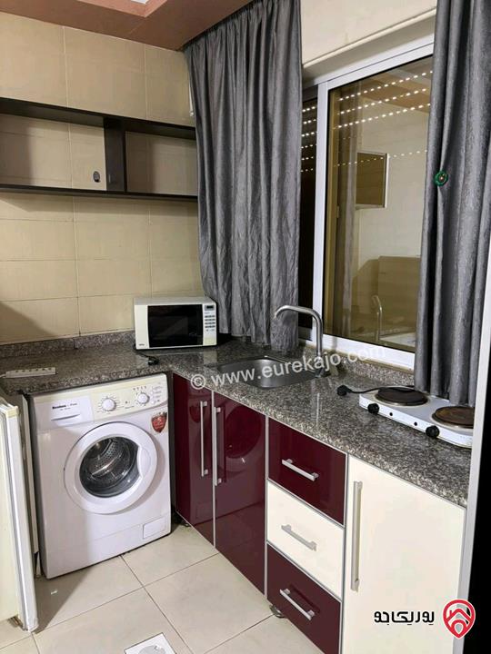 ستديو مفروش مساحة 70م  للطالبات أو الموظفات للايجار في اربد