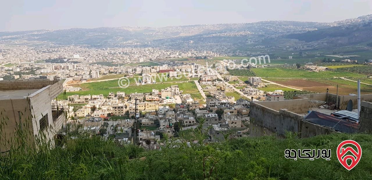 ارض مطلة مساحة 250م للبيع في عمان - عين الباشا 
