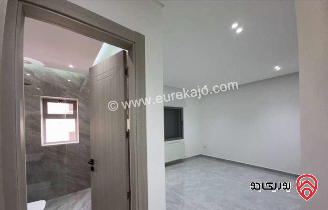 ⁨شقة طابق اول مساحة 135م للبيع في عمان - البنيات مقابل جامعة البتراء