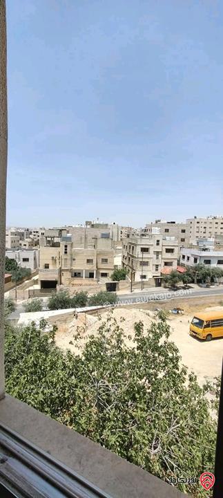 منزل مستقل مساحة 432م على أرض 1 دونم و 339م للبيع في عمان - مقابل كلية حطين موقع مميز على شارعين بسعر مغري جدا 