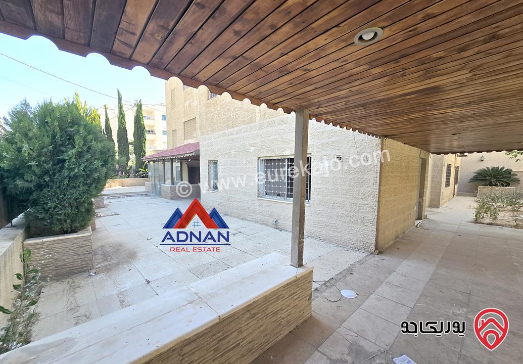 شقة أرضية مساحة 230م داخلي مع حديقة كبيرة 250م و كراج خاص للبيع في عمان - الرابية