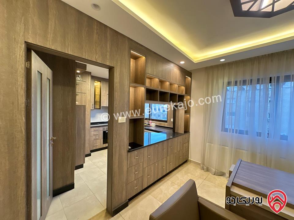 شقة سكنية أو تجارية مساحة 120م للبيع في عمان - الرابية ضمن مبنى جديد 