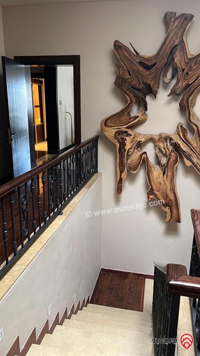 فيلا مساحة 1100م على أرض 1000م للبيع في عمان - دابوق حوض الحمارية