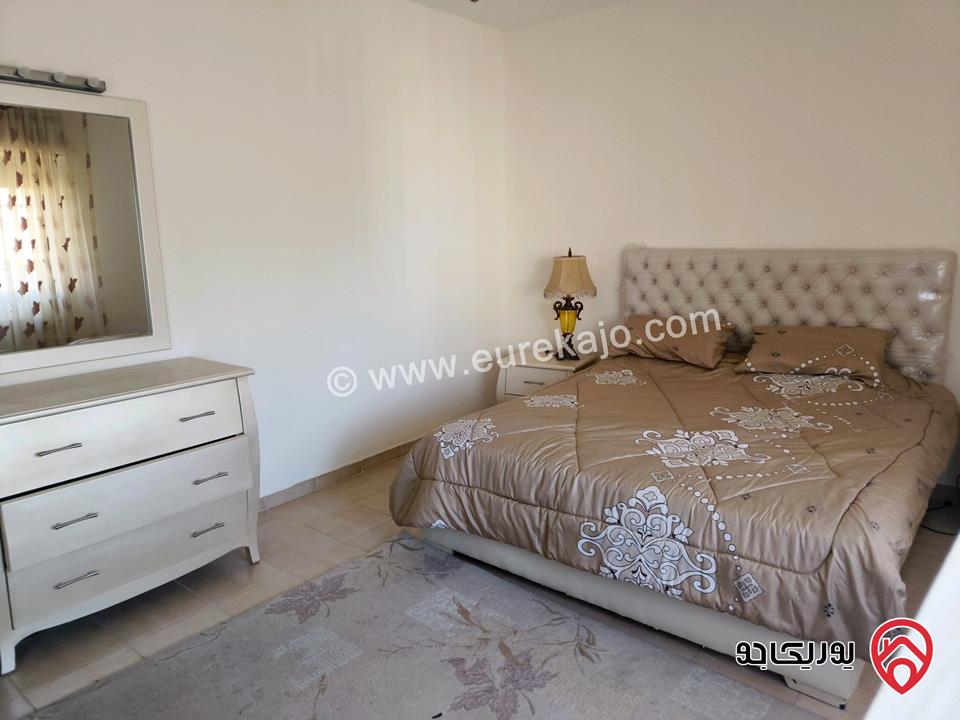 شقة طابق أرضي مساحة 173م مع ترس 60م مفروشة للبيع في عمان - الرابية