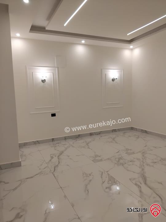 شقة طابق ثالث دوبلكس مساحة 187م للبيع في عمان - مرج الحمام  