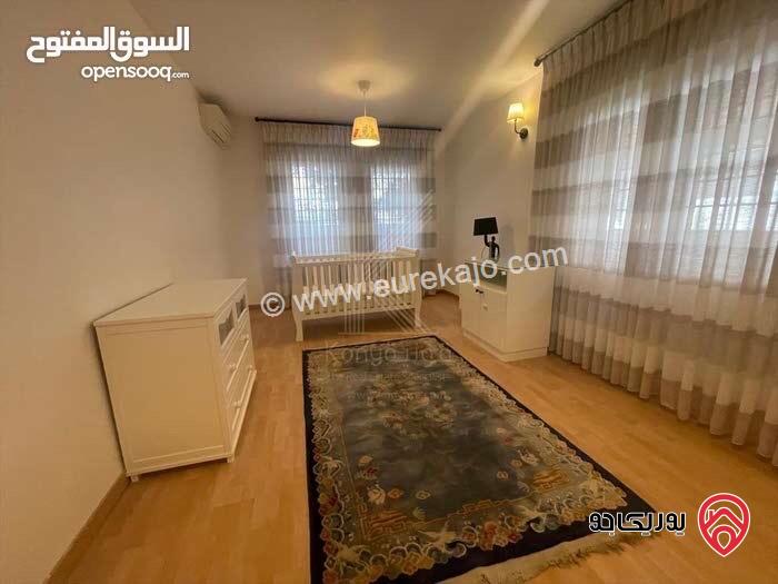 شقة ارضية مساحة 190م داخلي و 100م خارجي للايجار في عمان - خلدا