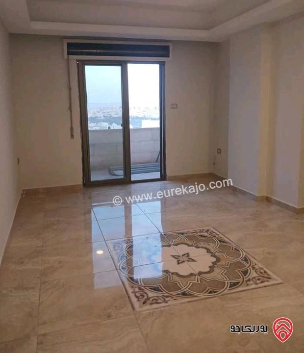 شقة سوبر ديلوكس طابق ثالث مساحة 120م للايجار في عمان - تلاع العلي 