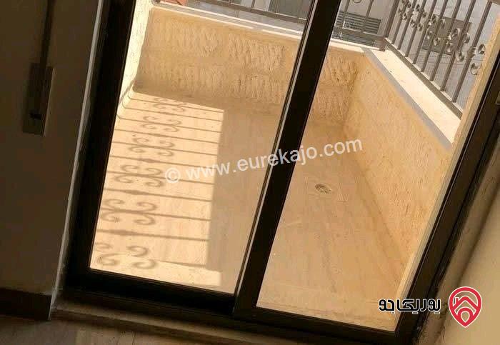 شقة فارغة طابق ثالث مساحة 150م للايجار في عمان - السابع