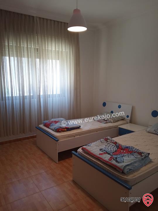 شقة طابقية مفروشة مساحة 275م للإيجار أو للبيع في عمان - دير غبار