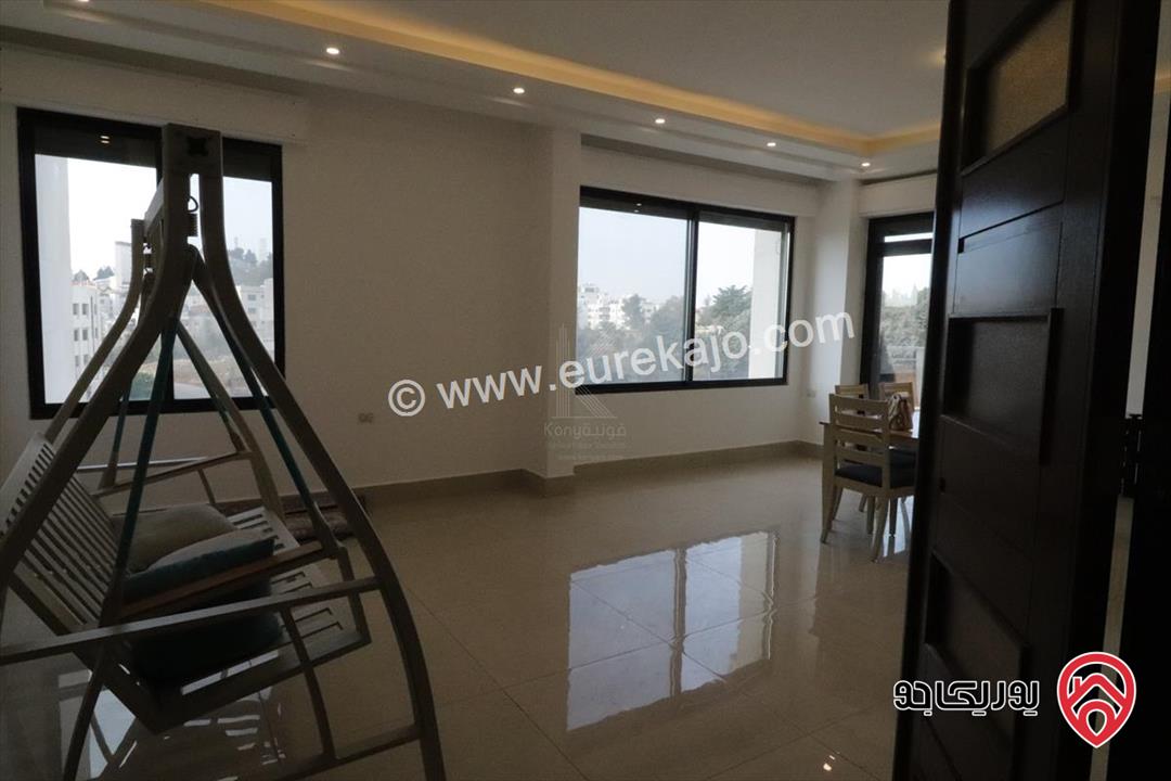 شقة طابقية جديدة فاخرة مساحة 227م للبيع في عمان - خلدا