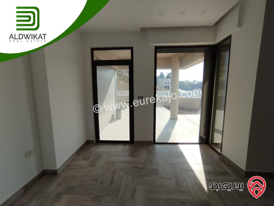 فيلا مستقلة مساحة البناء 530م ومساحة الارض 520م ومساحة الحديقة 200م للبيع في ماحص على حد بدر الجديدة