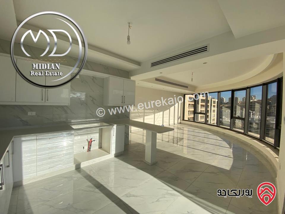 شقة دوبلكس فارغة للايجار طابق أخير مع روف في عمان - دير غبار مساحة 220م مع تراسات تشطيبات و ديكورات عصرية فاخرة