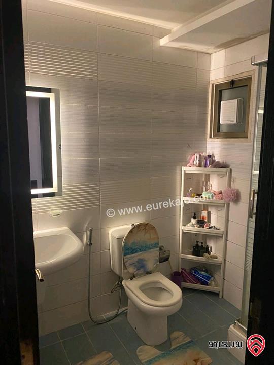 شقة شبه أرضية مساحة 129م للبيع مفروشة في عمان - خلدا