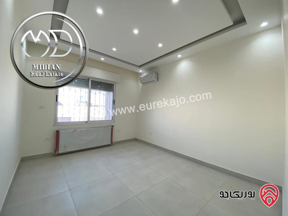 شقق فارغة للايجار في عمان - الرابية مساحات 180م تشطيبات و ديكورات عصرية فاخرة اطلالة جميلة بسعر مميز