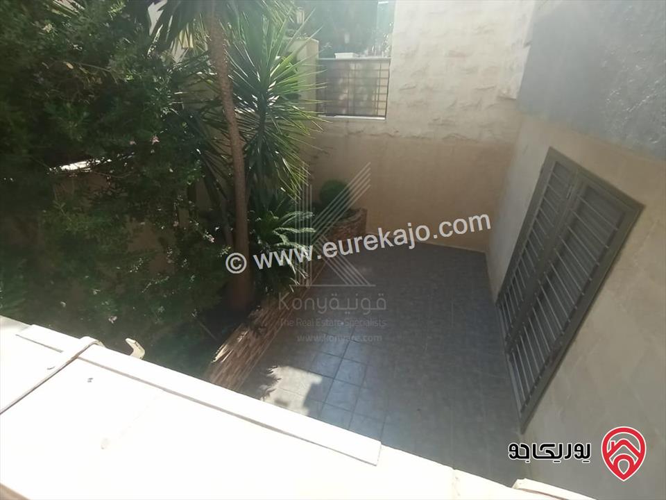 شقة فاخرة مفروشة مساحة 78م داخلي و 150م خارجي للايجار في عمان - دير غبار